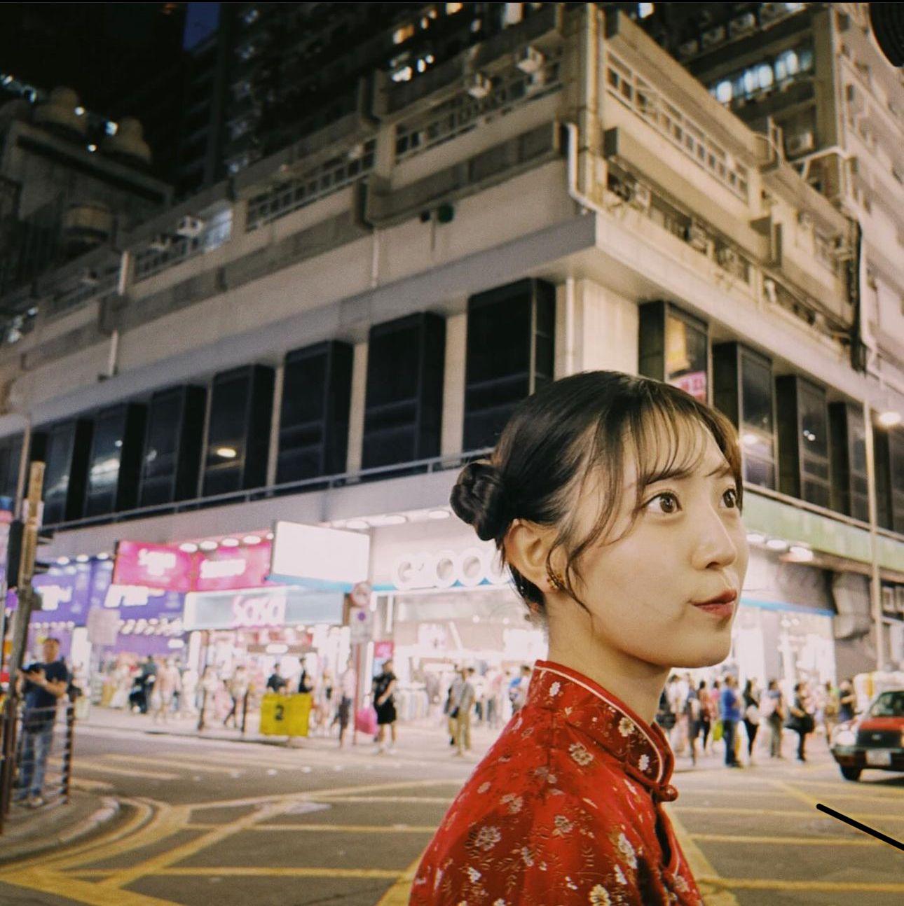 阪口珠美穿上旗袍扮成中國娃娃look。