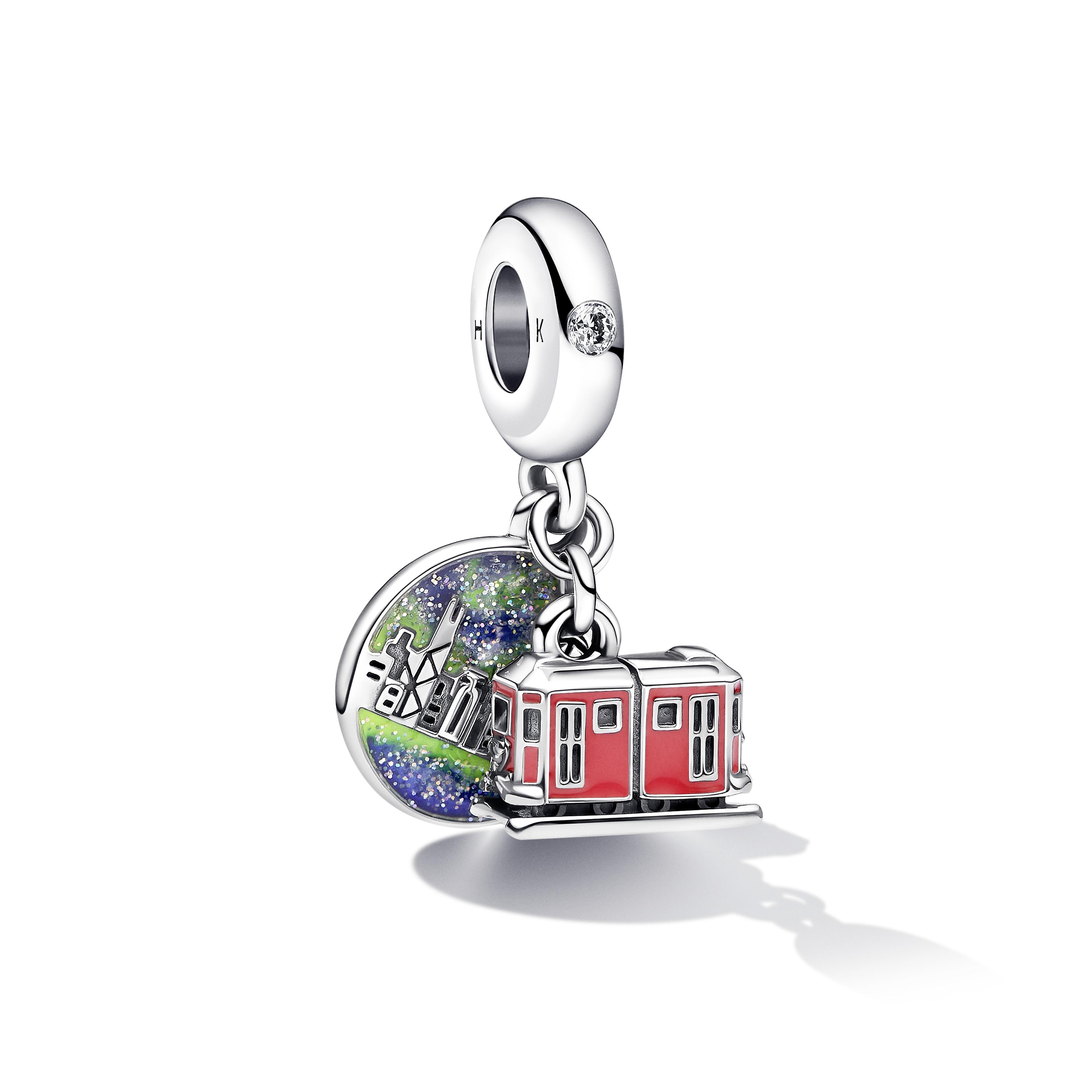 香港山頂纜車吊飾 $499