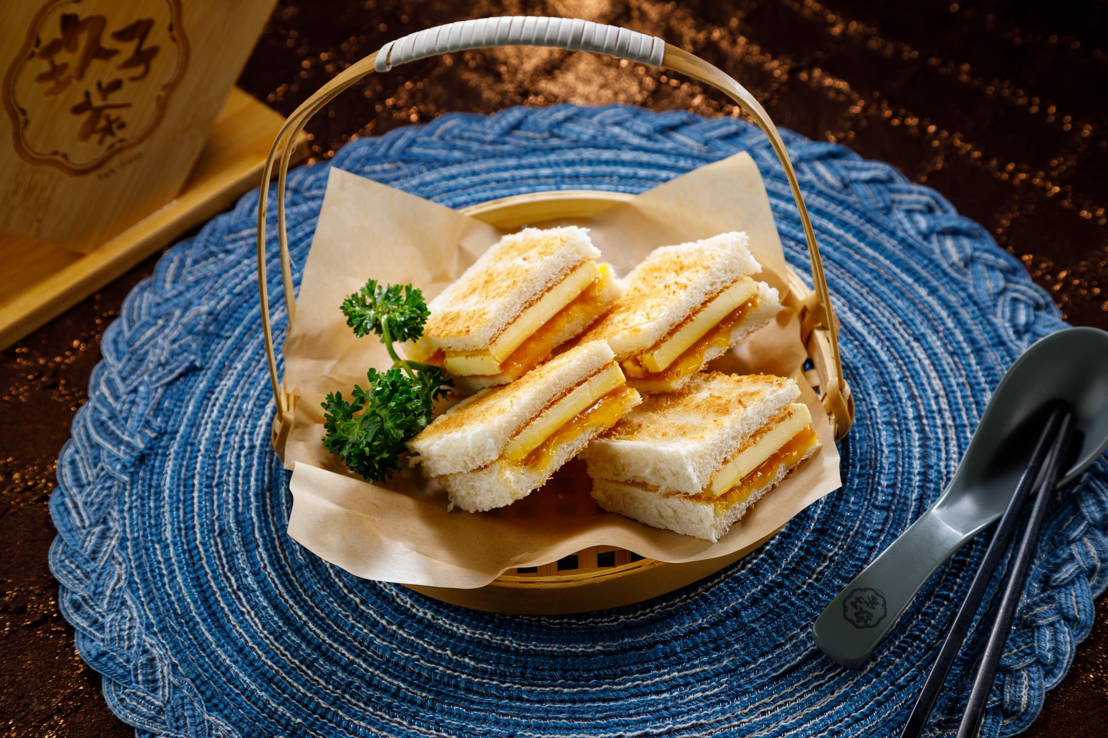 鮮油咖吔多士 HK$29