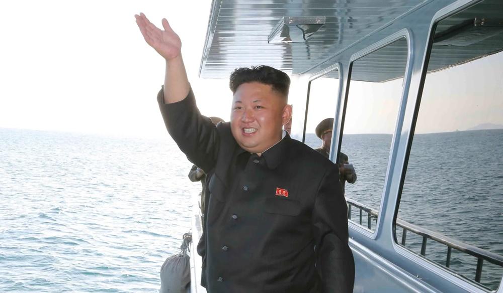 衛星拍得金正恩避暑豪華遊艇,有國際標準泳池及滑水梯。(資料圖片)