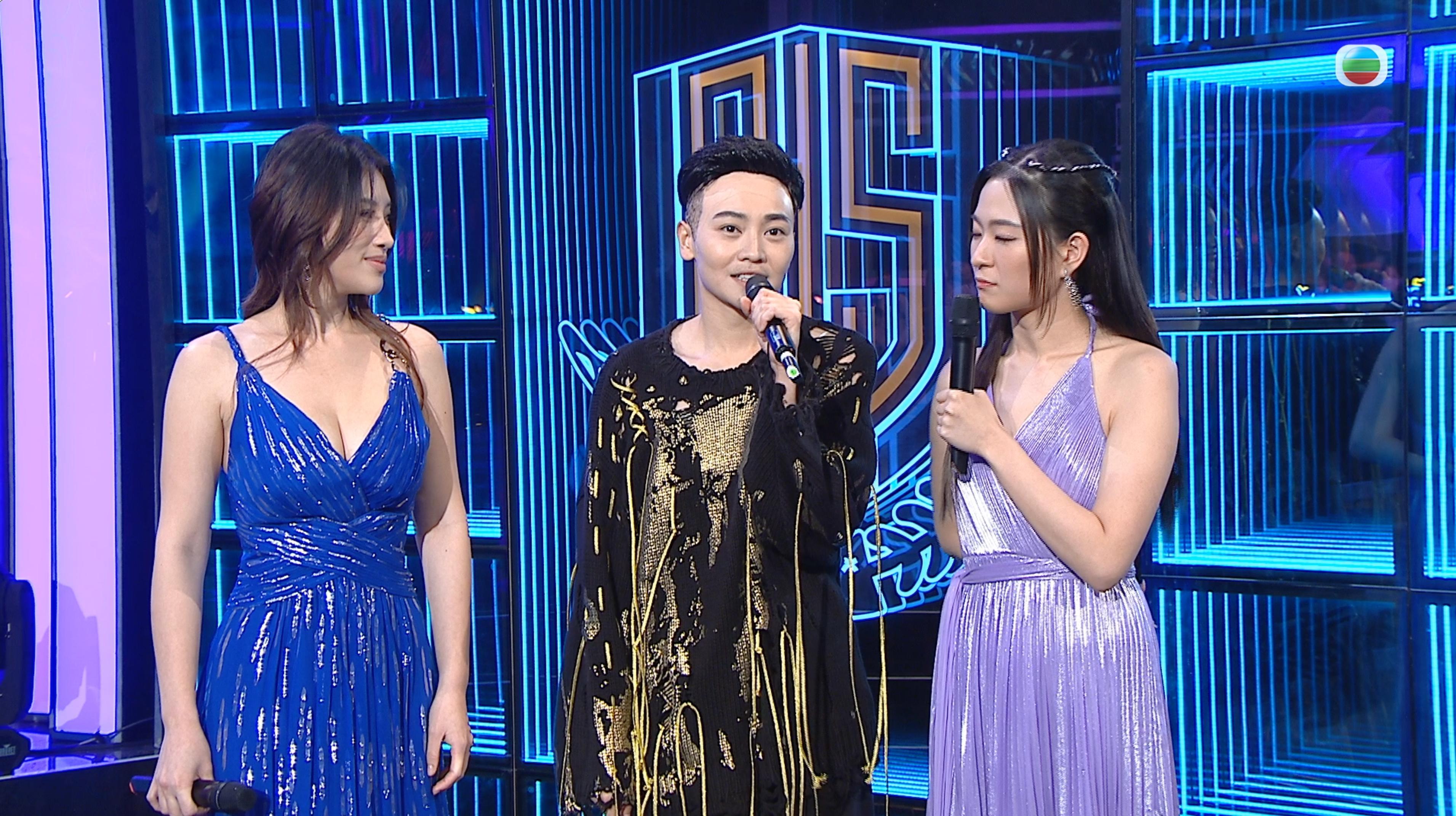 關嘉敏呢個表演嘅成功,梳化部嘅同事應記一功。