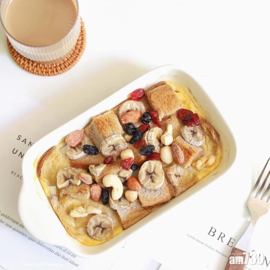 早餐食譜|麵包布甸作為簡單的早餐特別適合。