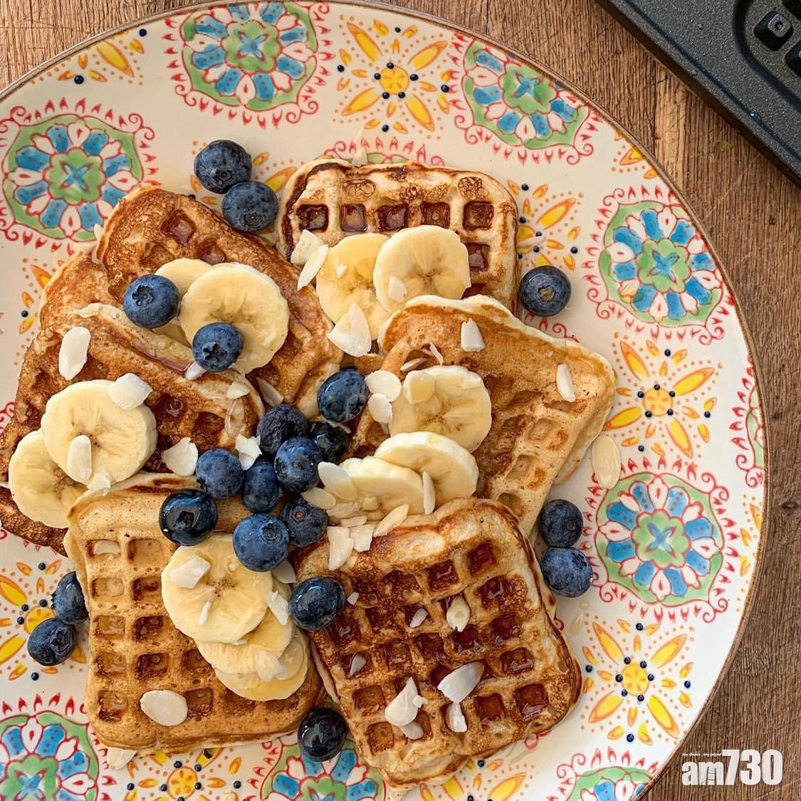 可以加入水果一起食用。