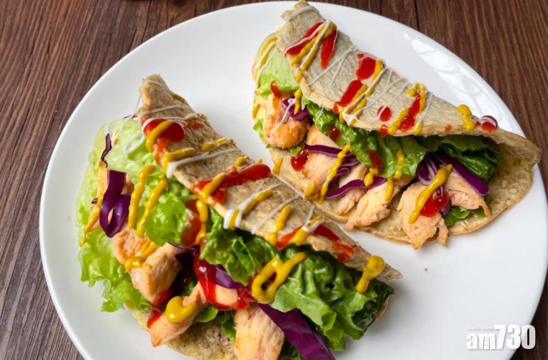 早餐吃一個燕麥糠卷餅剛好。