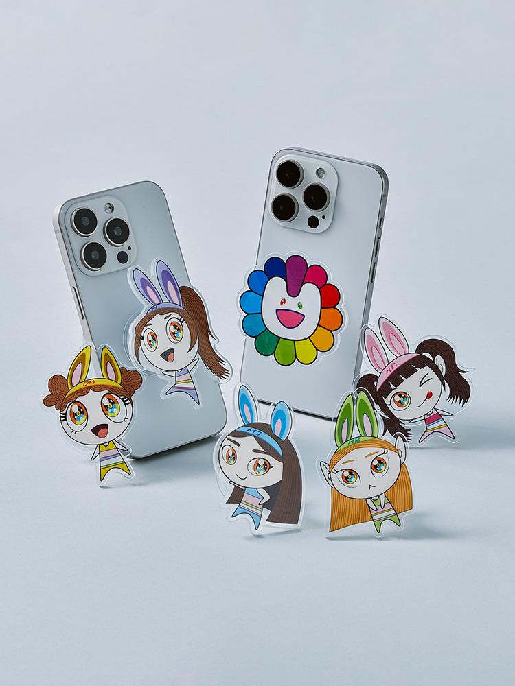 NewJeans x MURAKAMI 亞加力手機支架 $129