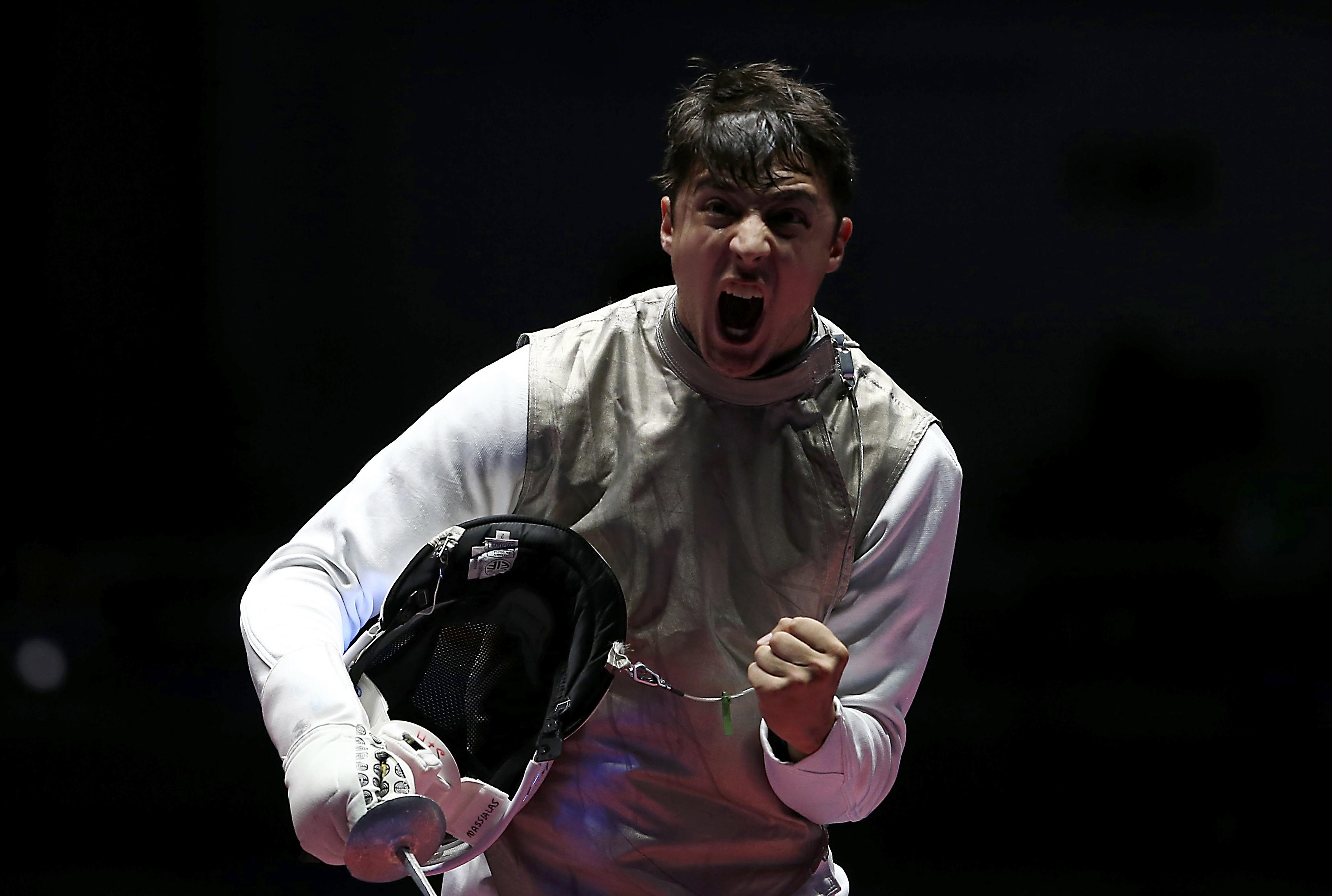 巴黎奧運.劍擊|陳海翔(Alexander Massialas)與張家朗對賽往績:5勝3負