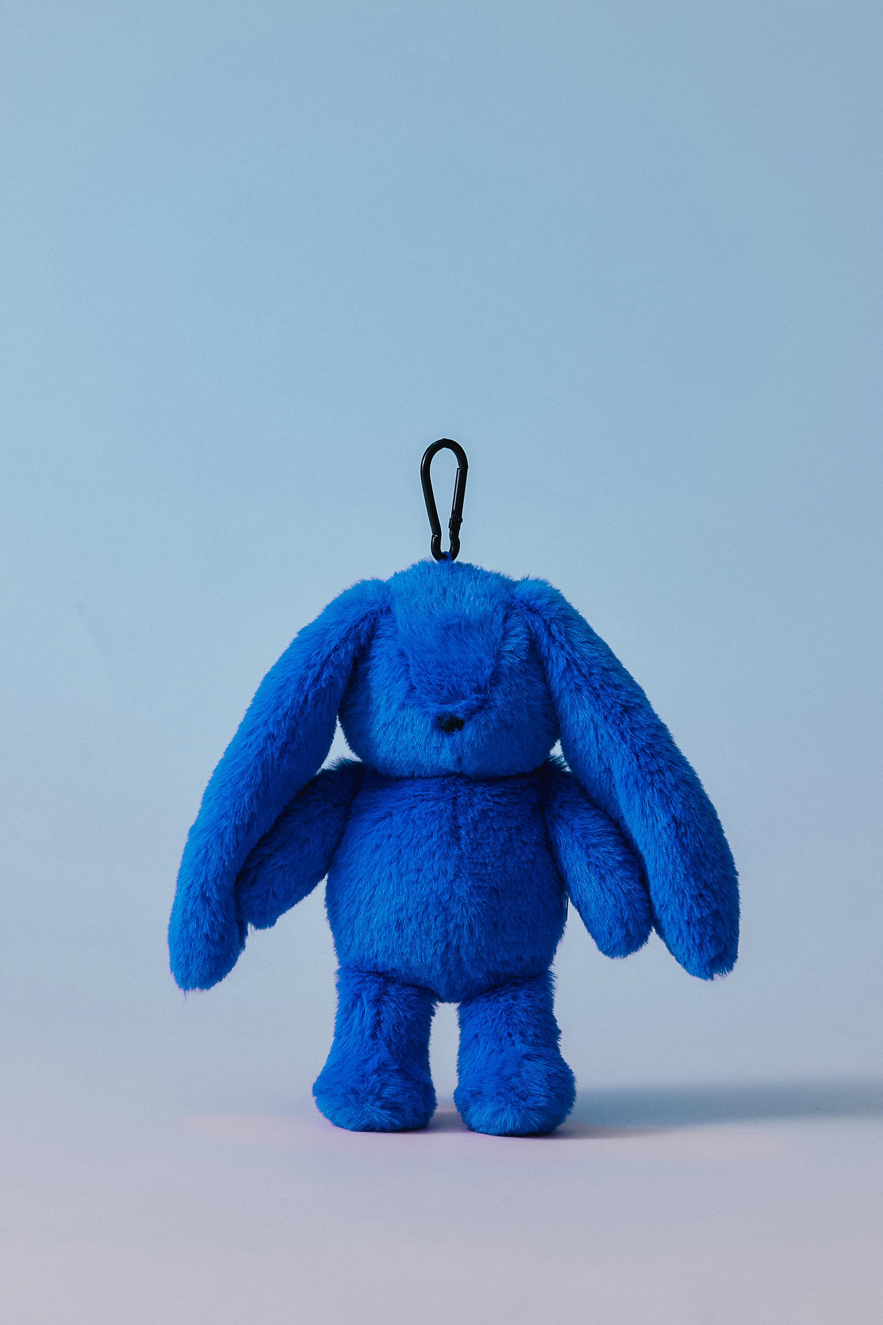 NJ X COLLER RABBIT 小兔毛公仔袋 $229