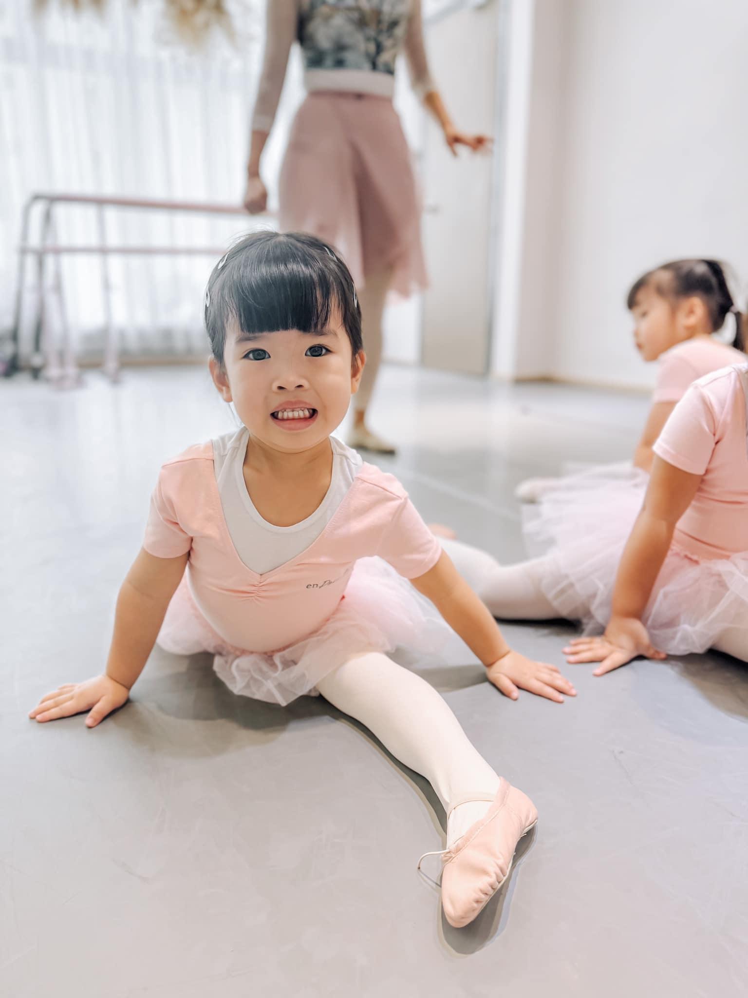 幼兒暑期興趣班|En Pointe School of Ballet 小小芭蕾舞蹈員