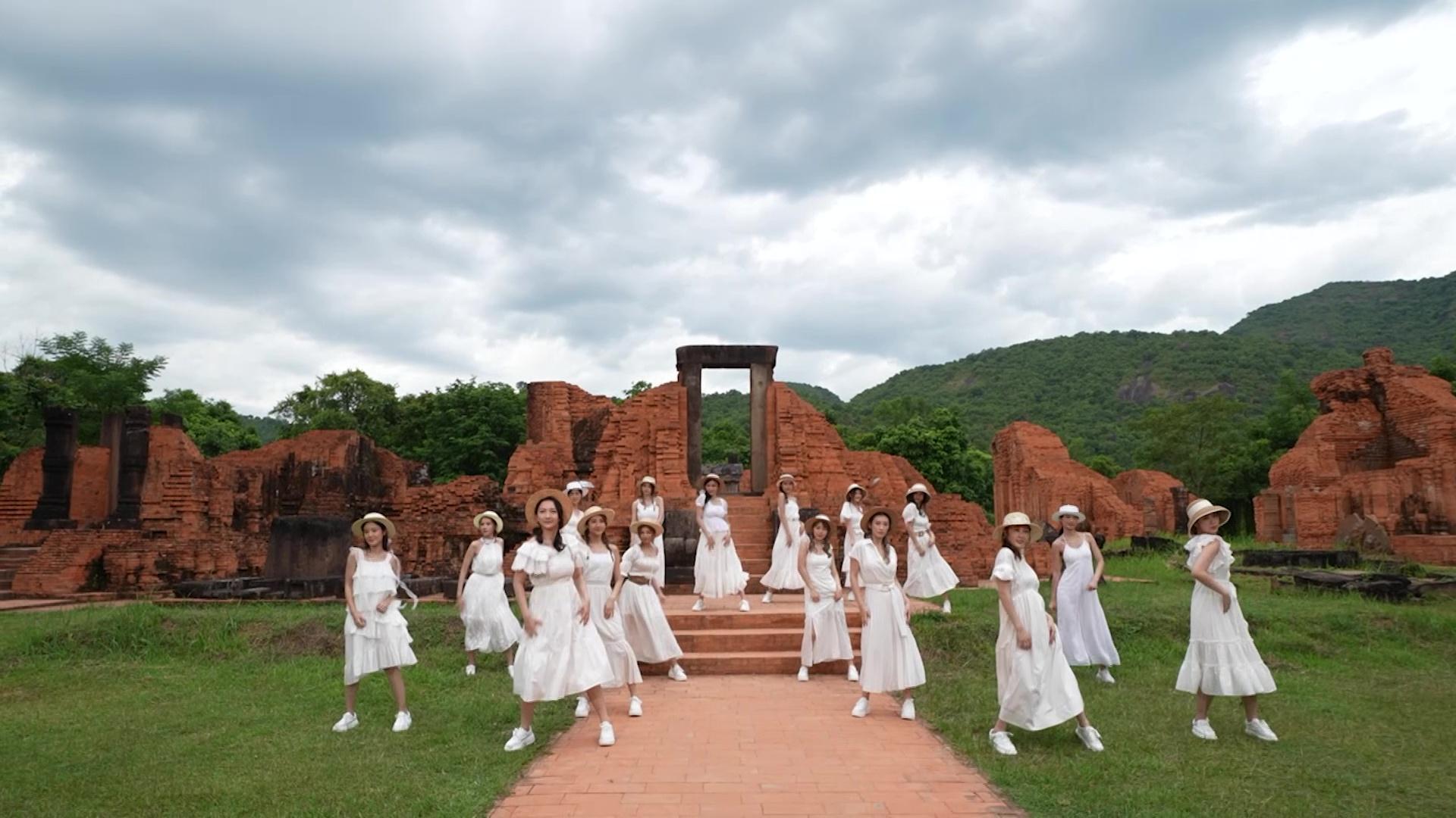 2023年港姐到越南取景。