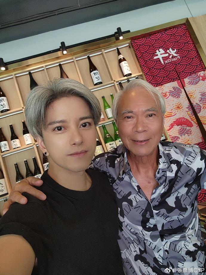 張彥博曾擔任基哥個唱表演嘉賓。