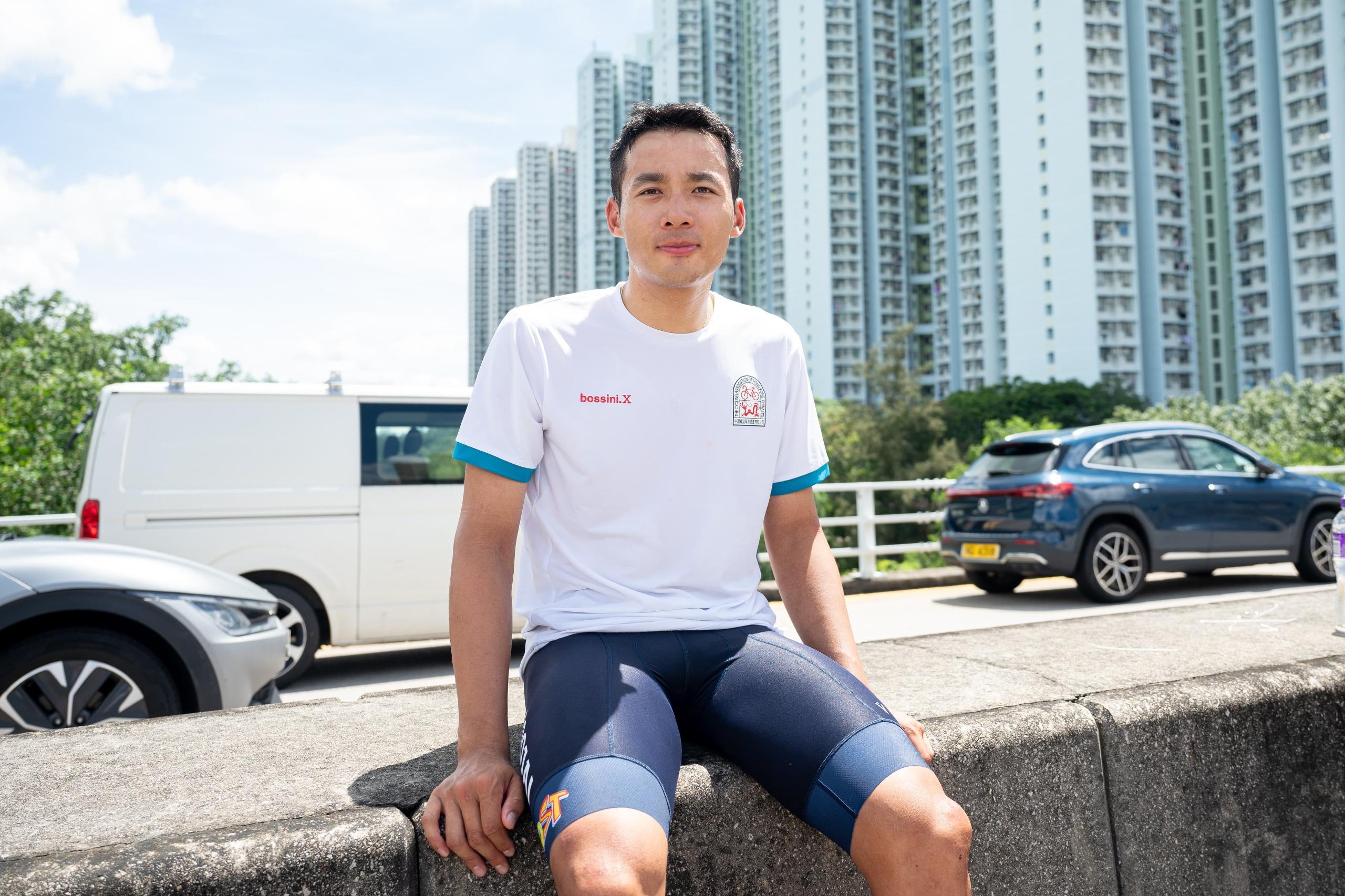 單車總會公布參加巴黎奥運的港隊運動員名單,李思穎將會出戰「女子場地單車全能賽」及「女子個人公路賽」,劉允祐將會出戰「男子個人公路賽」。(單車總會提供)