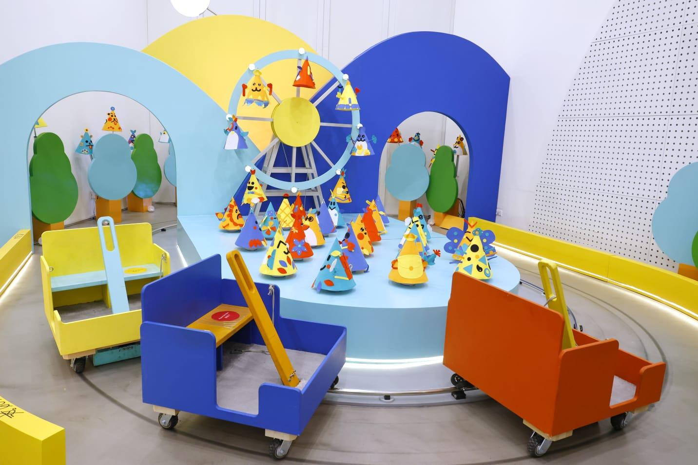 藝術館「細世界明日樂園展覽」。(林俊源攝)