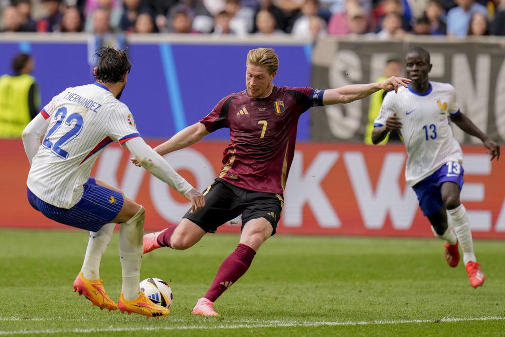 雖然法國一度控球權佔先,但比利時仍能憑著反擊製造威脅,可惜未竟全功。(美聯社)