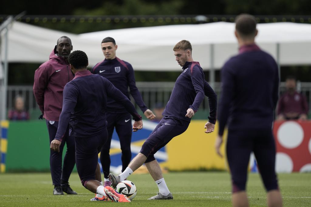 英格蘭備戰對瑞士的八強。(美聯社)