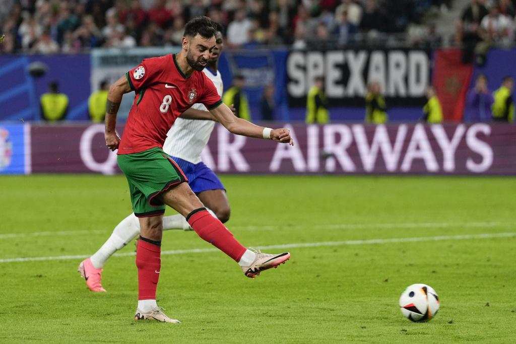 法國對葡萄牙戰情。(美聯社)