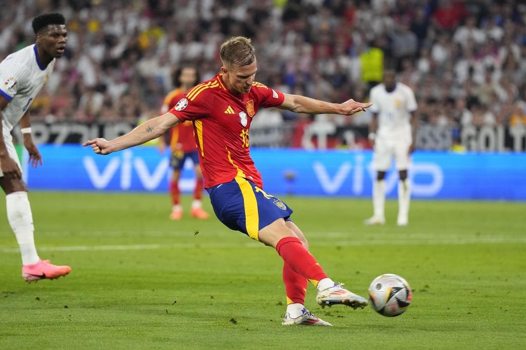 丹尼爾奧莫替西班牙射成2:1。(美聯社)