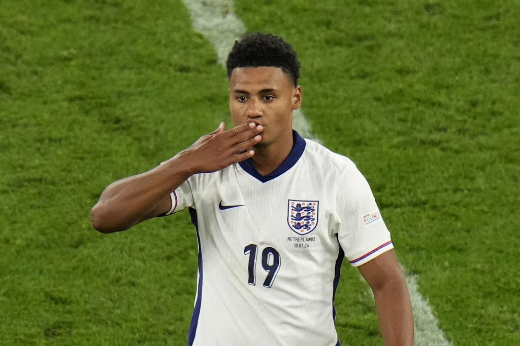 奧尼屈堅斯後備上陣不足十分鐘便建功,一腳將英格蘭帶入決賽。(美聯社)