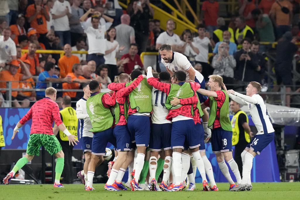 奧尼屈堅斯後備上陣不足十分鐘便建功,一腳將英格蘭帶入決賽。(美聯社)