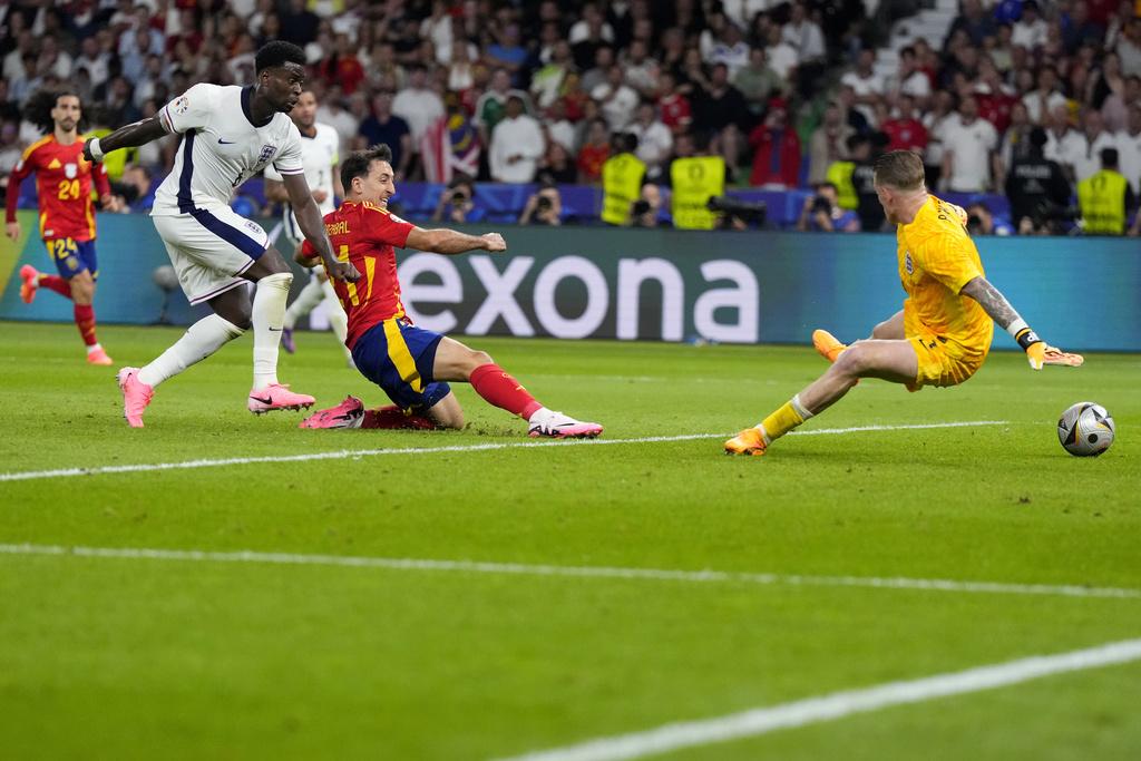 西班牙憑奧耶沙巴爾的入球,絕殺英格蘭。(美聯社)