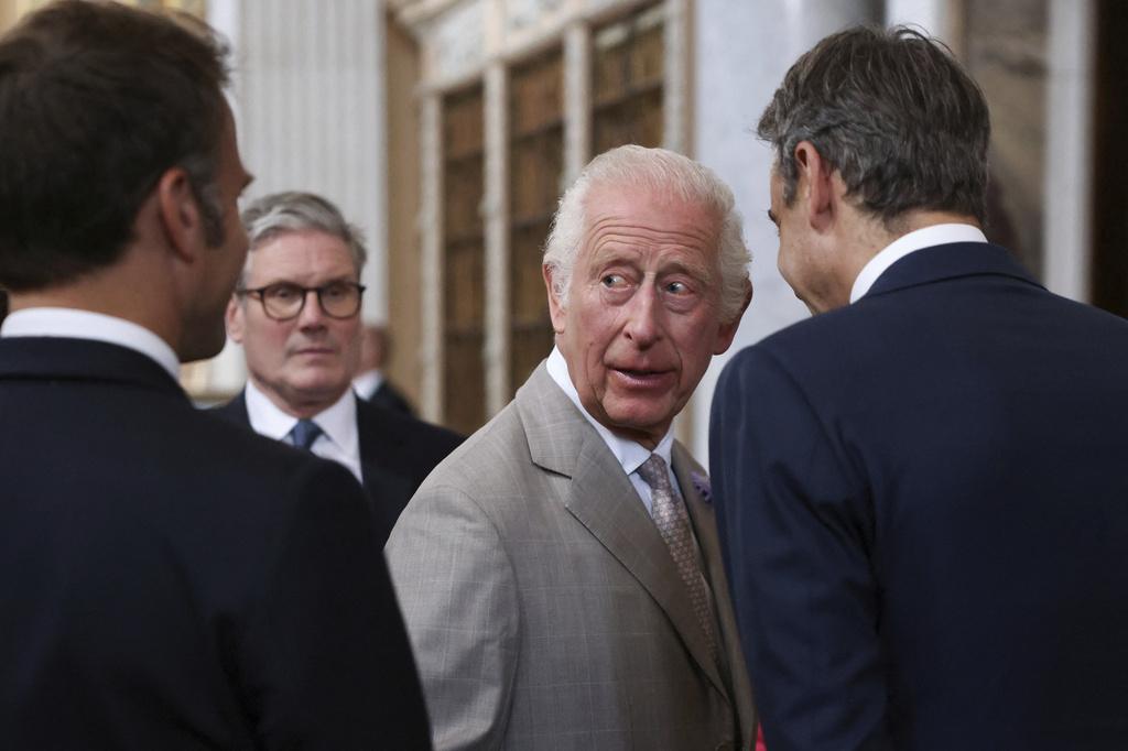 患癌的查理斯近日現身公開場合,精神狀況良好。(美聯社)