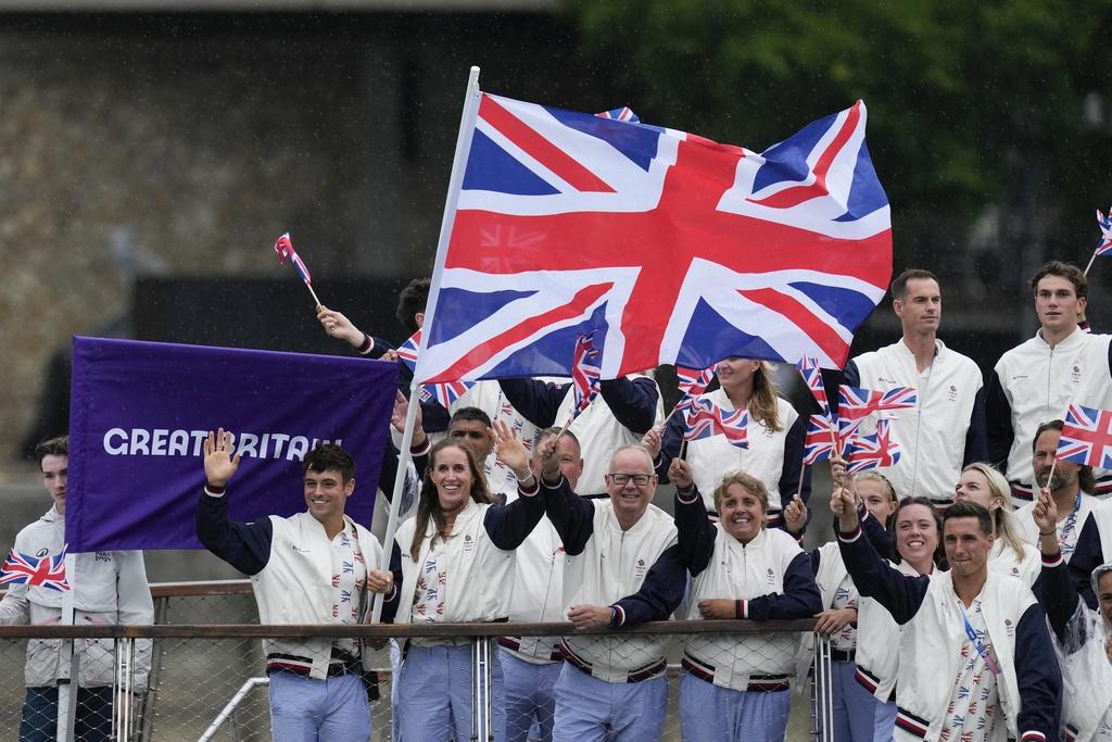 上屆奪金的戴利,今屆將五度出戰奧運,更成為英國持旗手。(美聯社)