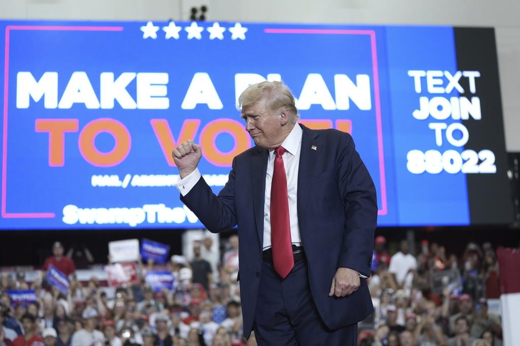 特朗普周六轉到明尼蘇達州拉票。(美聯社)