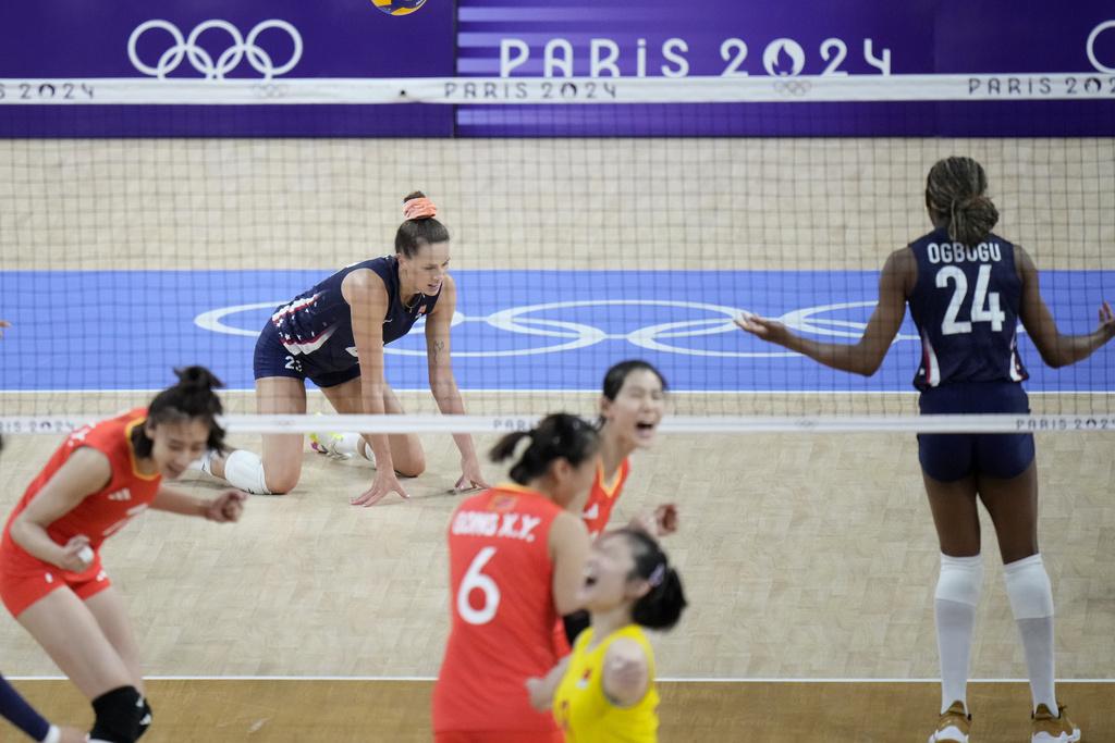 中國女排對美國勝出(美聯社)