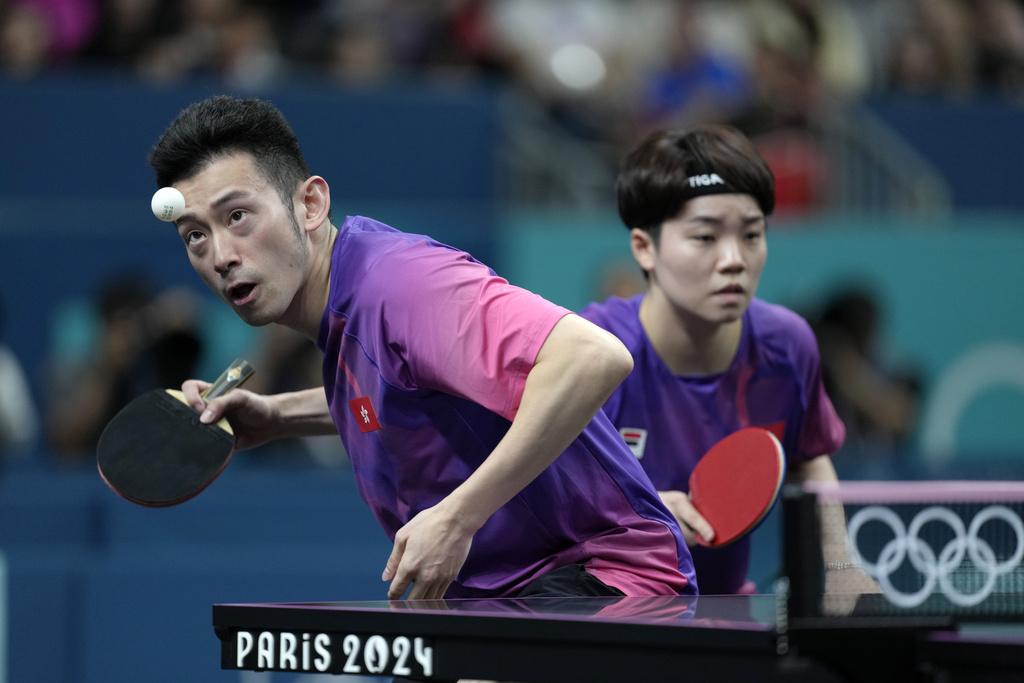 巴黎奧運|黃鎮廷杜凱琹銅牌戰負南韓組合。(美聯社)