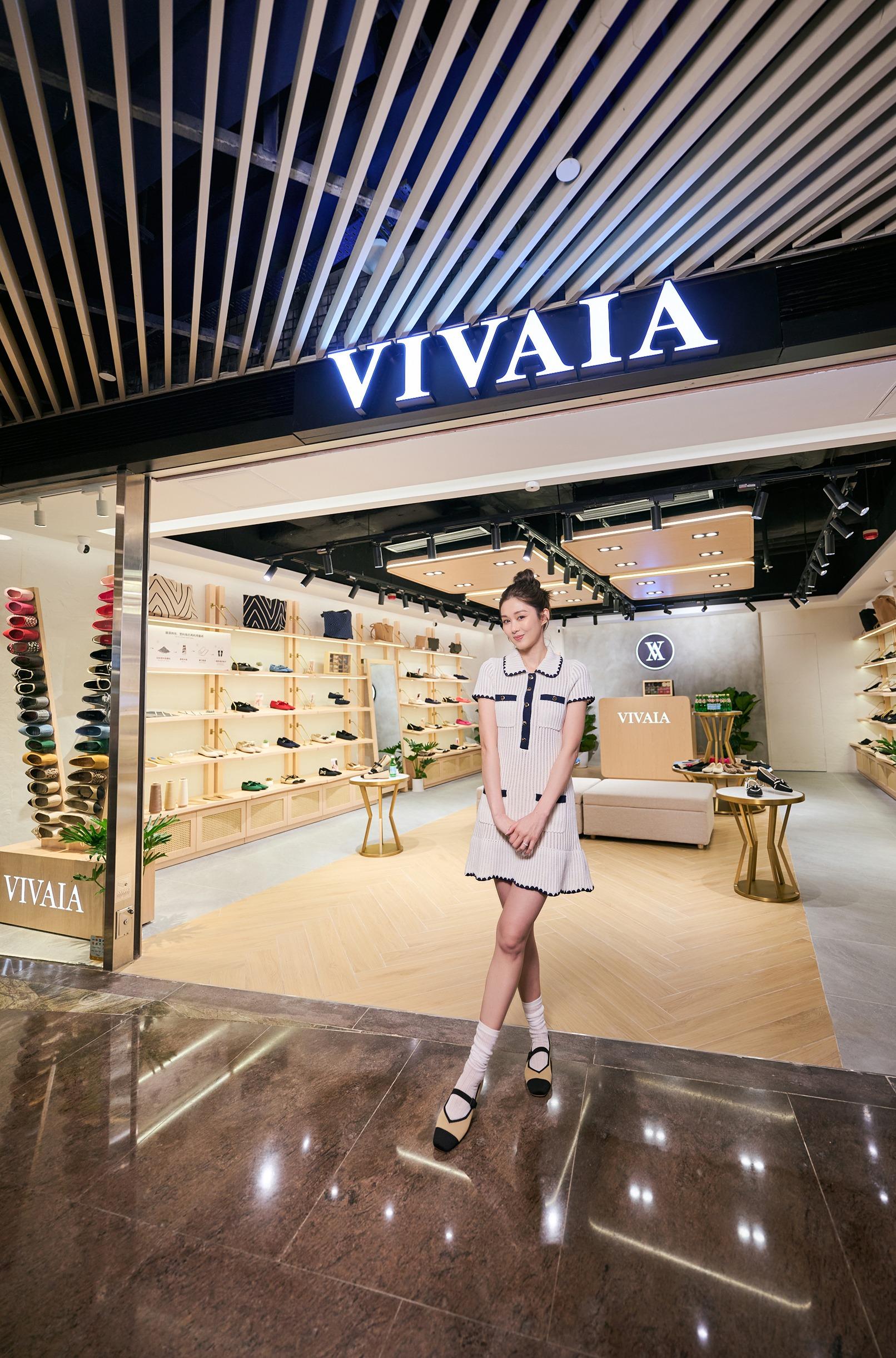 VIVAIA在在旺角朗豪坊開設首間專門店,請來藝人岑麗香示範最受歡迎的Margot Mary Jane。