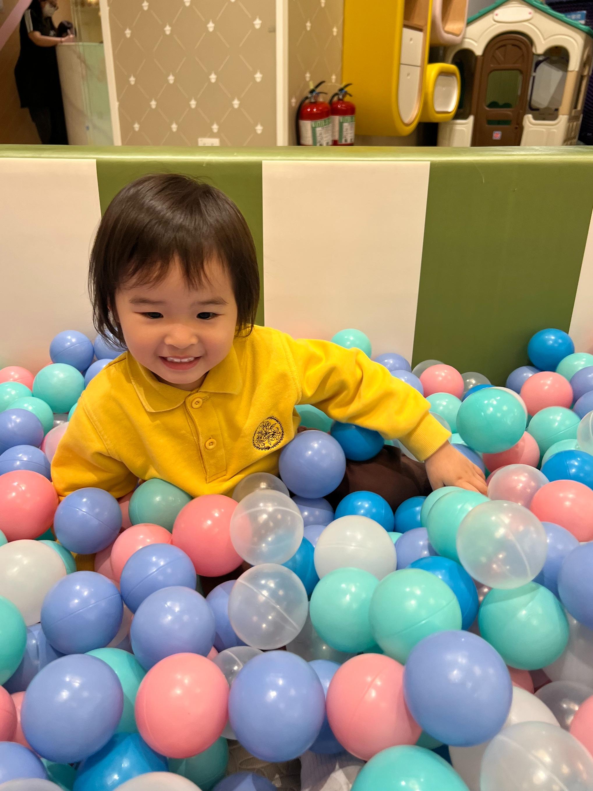 職員定期清洗波波。