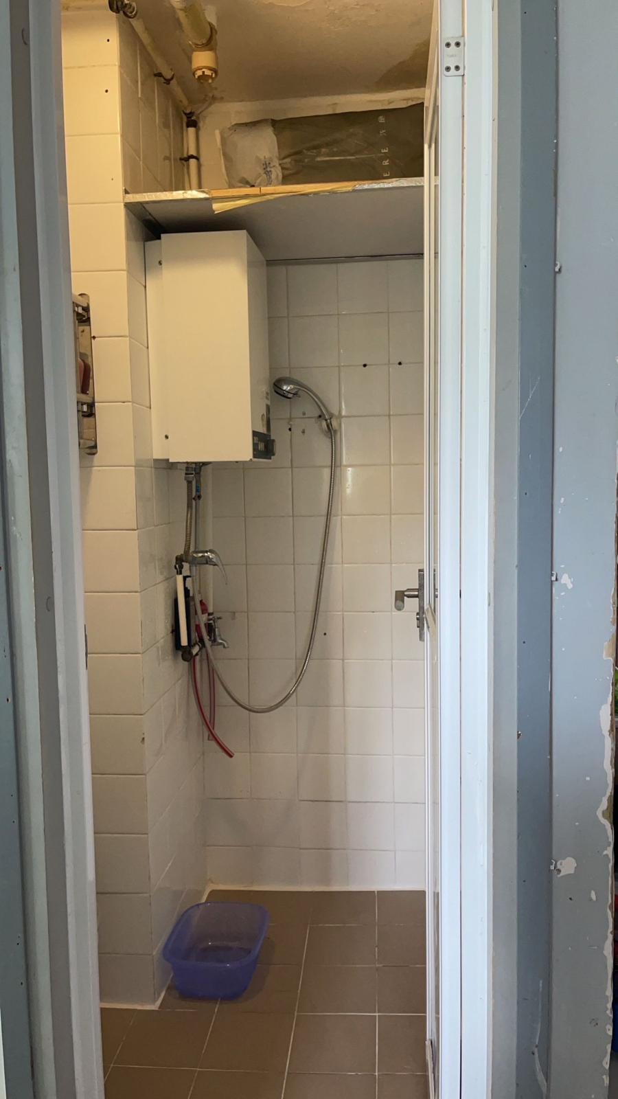 單位浴室算闊大。(代理提供)