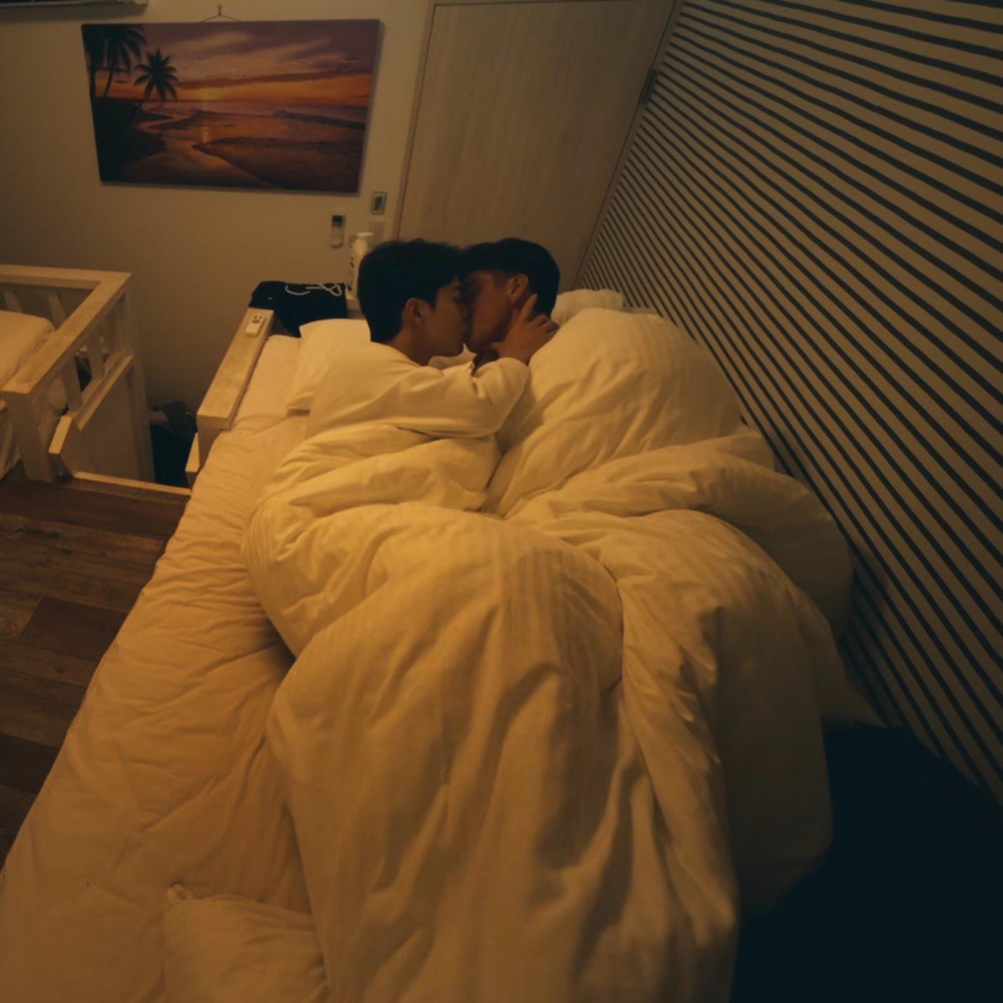 SHUN與DAI同床激咀場面終於播出。