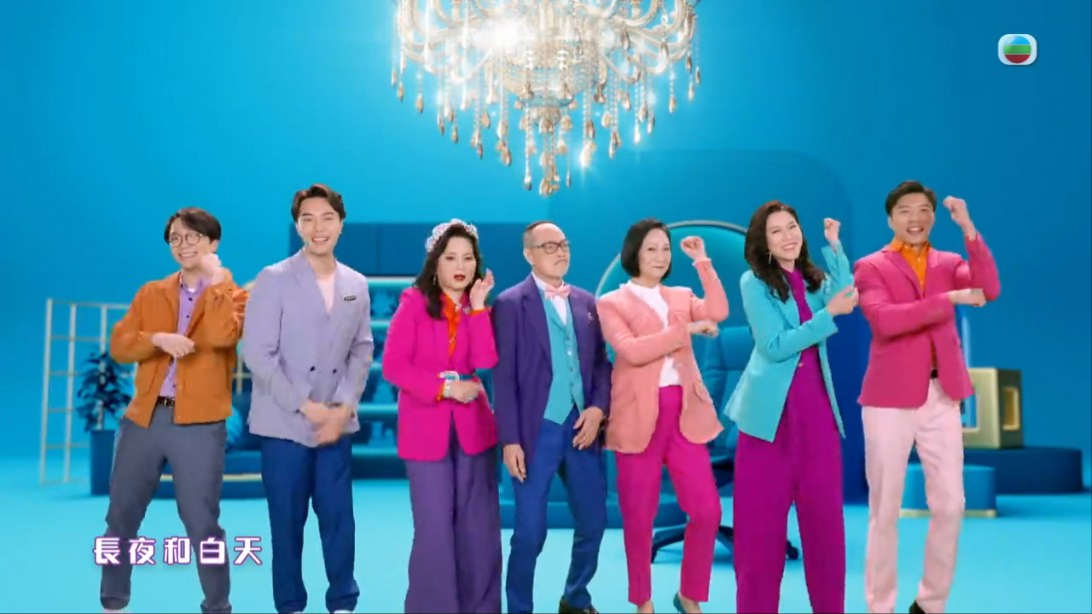 《愛.回家之開心速遞》換上全新片頭,由姚焯菲唱新的主題曲。