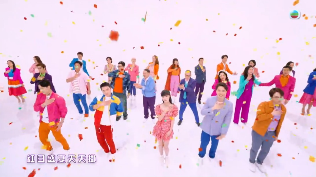 《愛.回家之開心速遞》換上全新片頭,由姚焯菲唱新的主題曲。