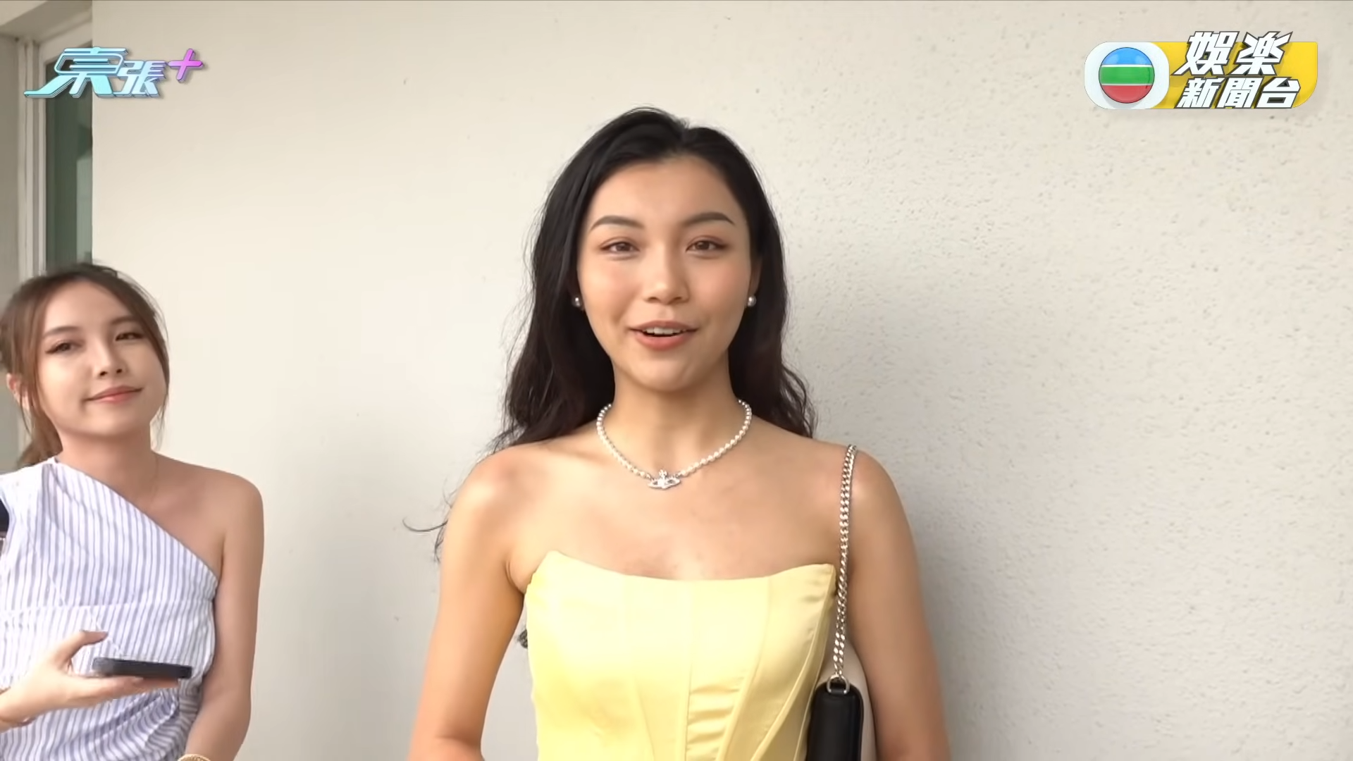 陳元元在第二輪面試回答無綫直播訪問,表現非常淡定又大方。