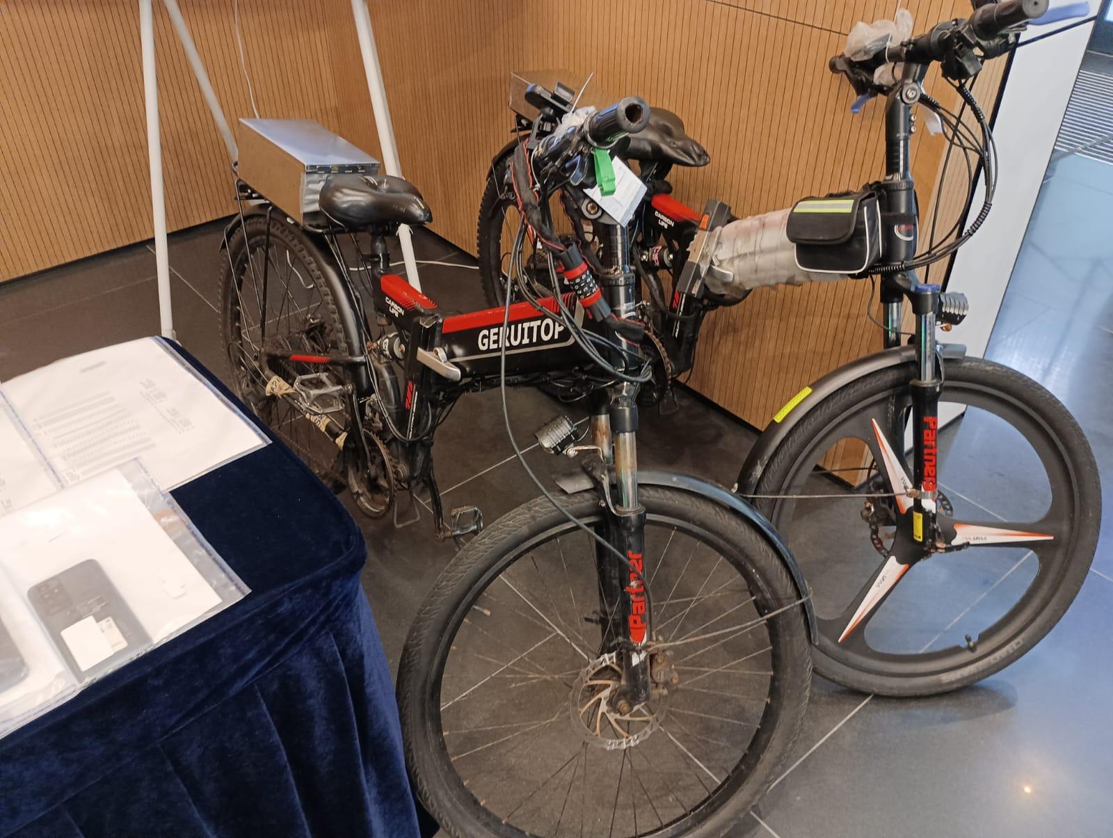 入境處拘8南亞黑工 3人出租外賣平台帳號同被捕