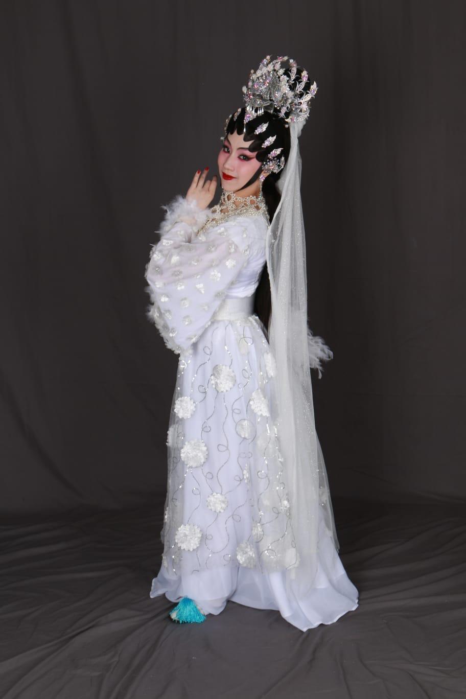 《七夕》由謝曉瑩、吳立熙主演。