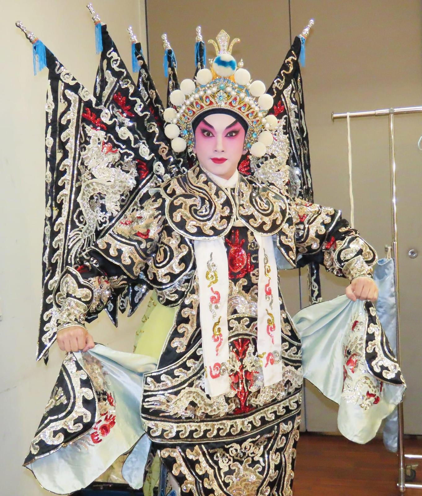 梁振文在《辭郎洲》中的其中一個造型。