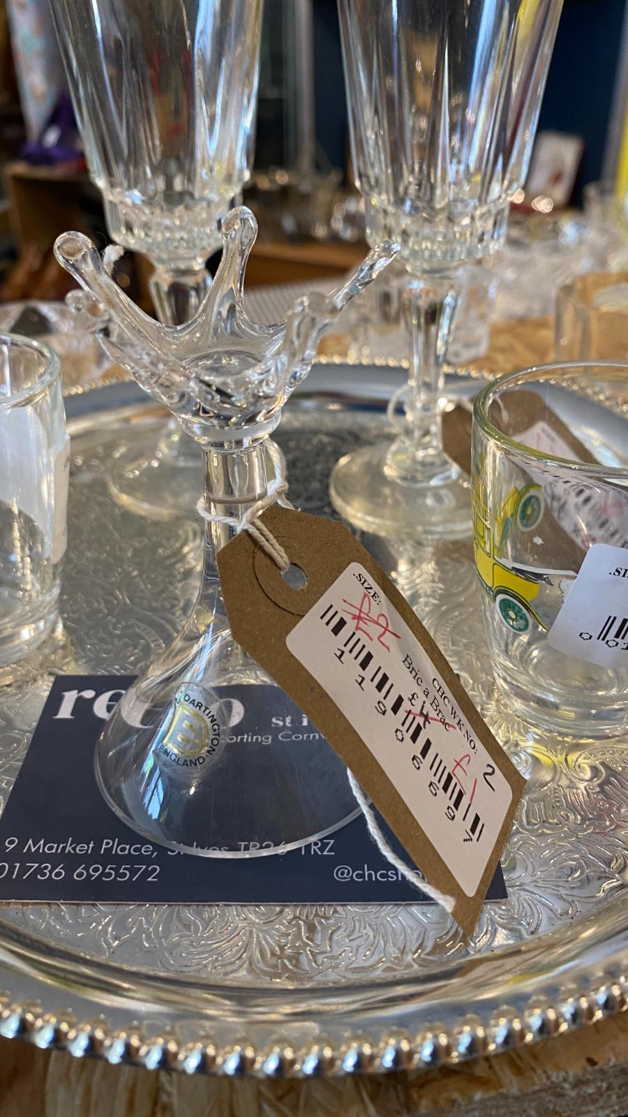 到Charity shop尋寶