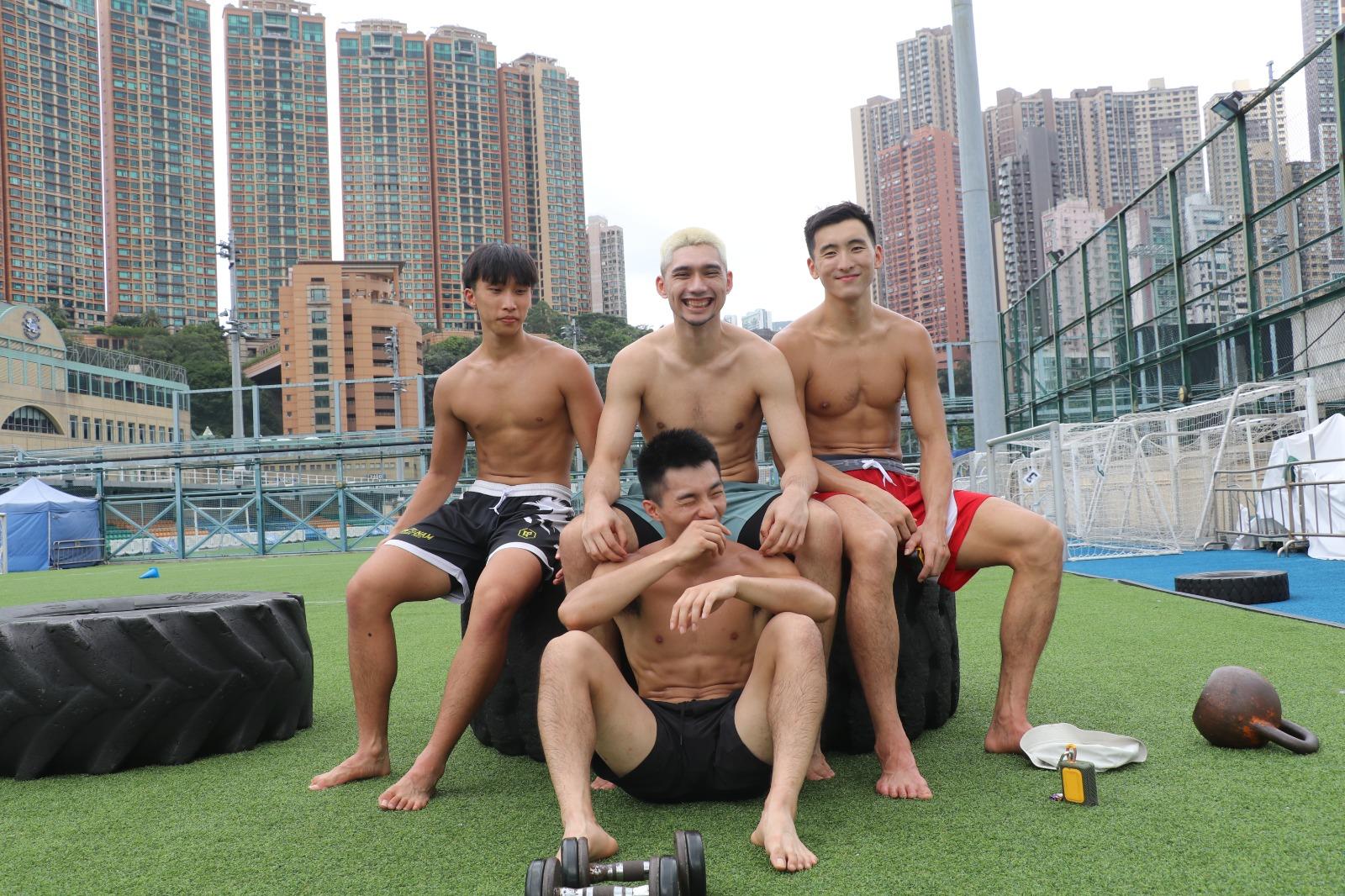 徐遠征(Oliver)一日第二課,中午和Harry和Austin到戶外做力量訓練。