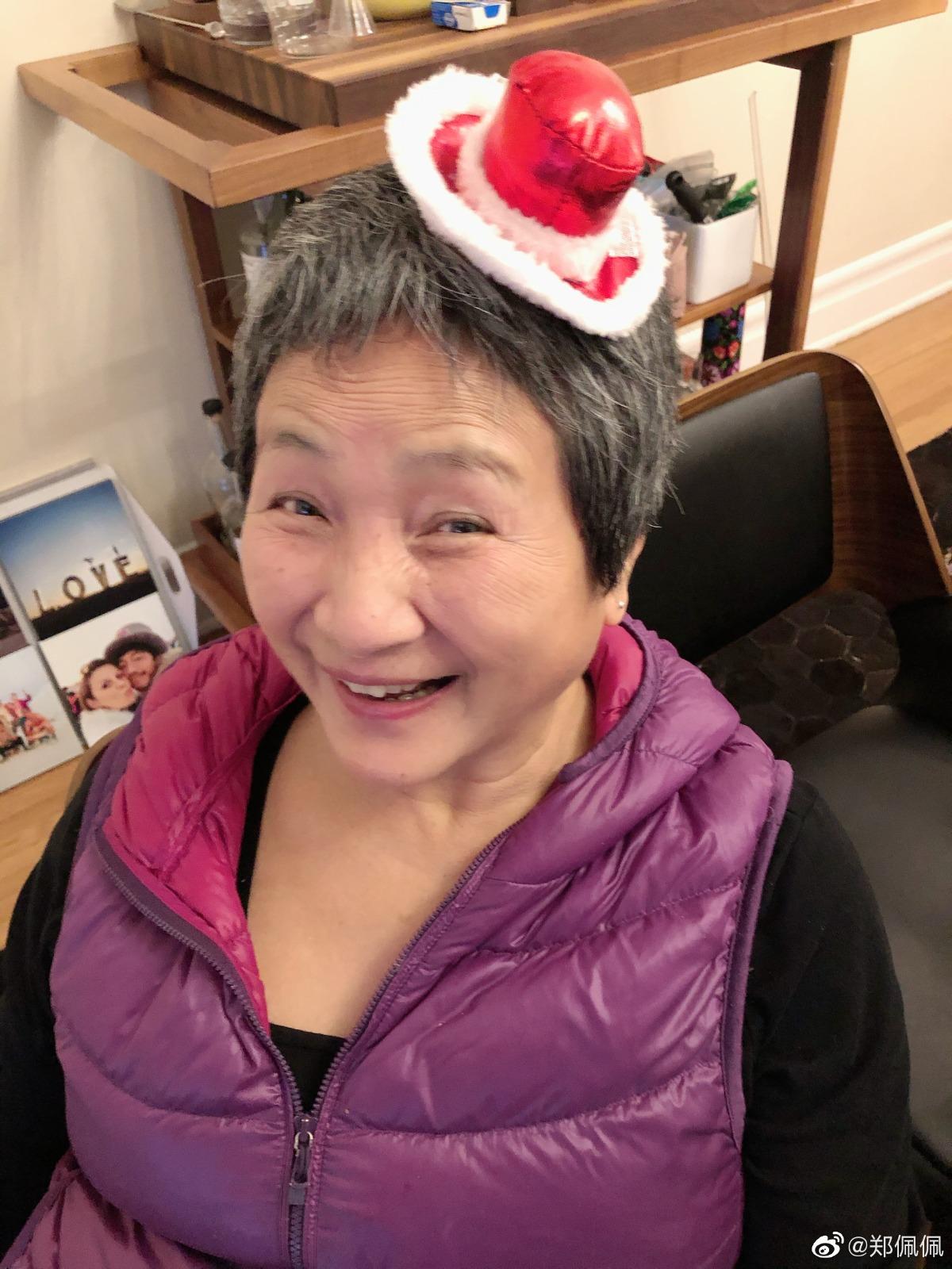 資深演員鄭佩佩,獲圈中好友證實與世長辭。