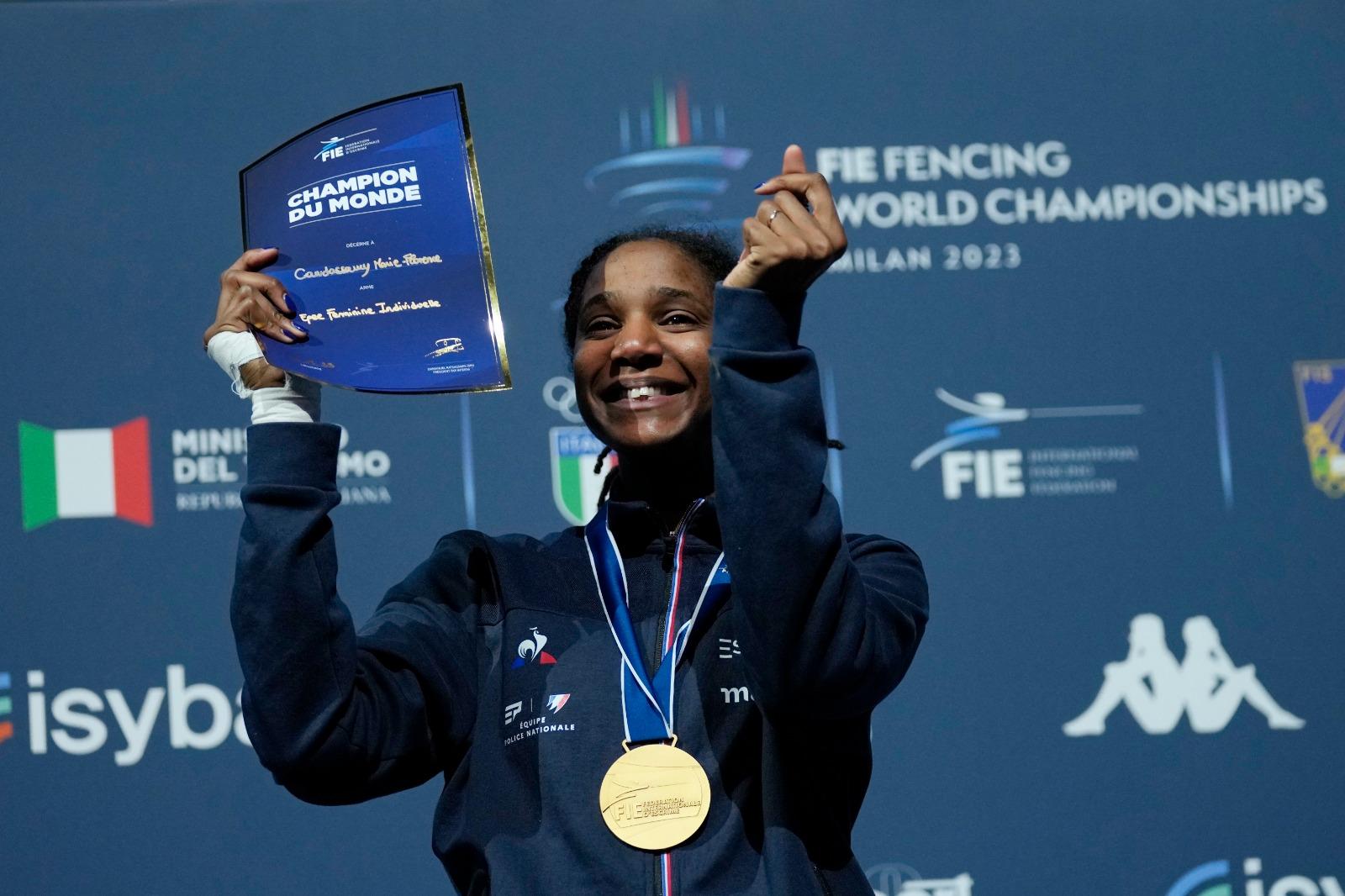 巴黎奧運.劍擊|江旻憓女子重劍勁敵Maria Florence Candassamy對賽不及Vivian