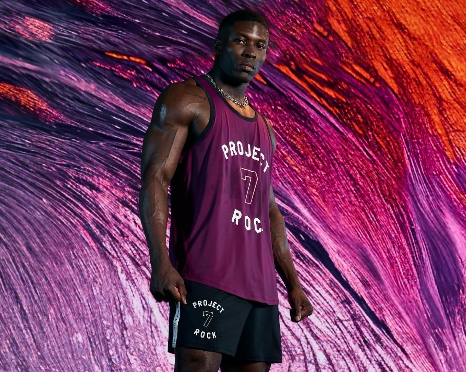 Under Armour 與 The Rock聯乘訓練鞋及訓練服飾。