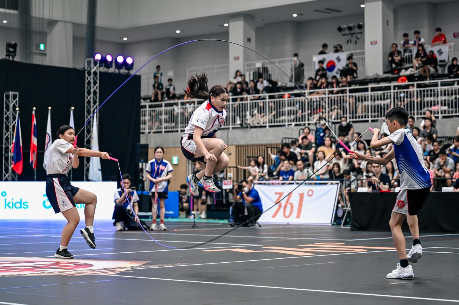 跳繩亞洲錦標賽|12-15歲團體混合全能總成績冠軍。