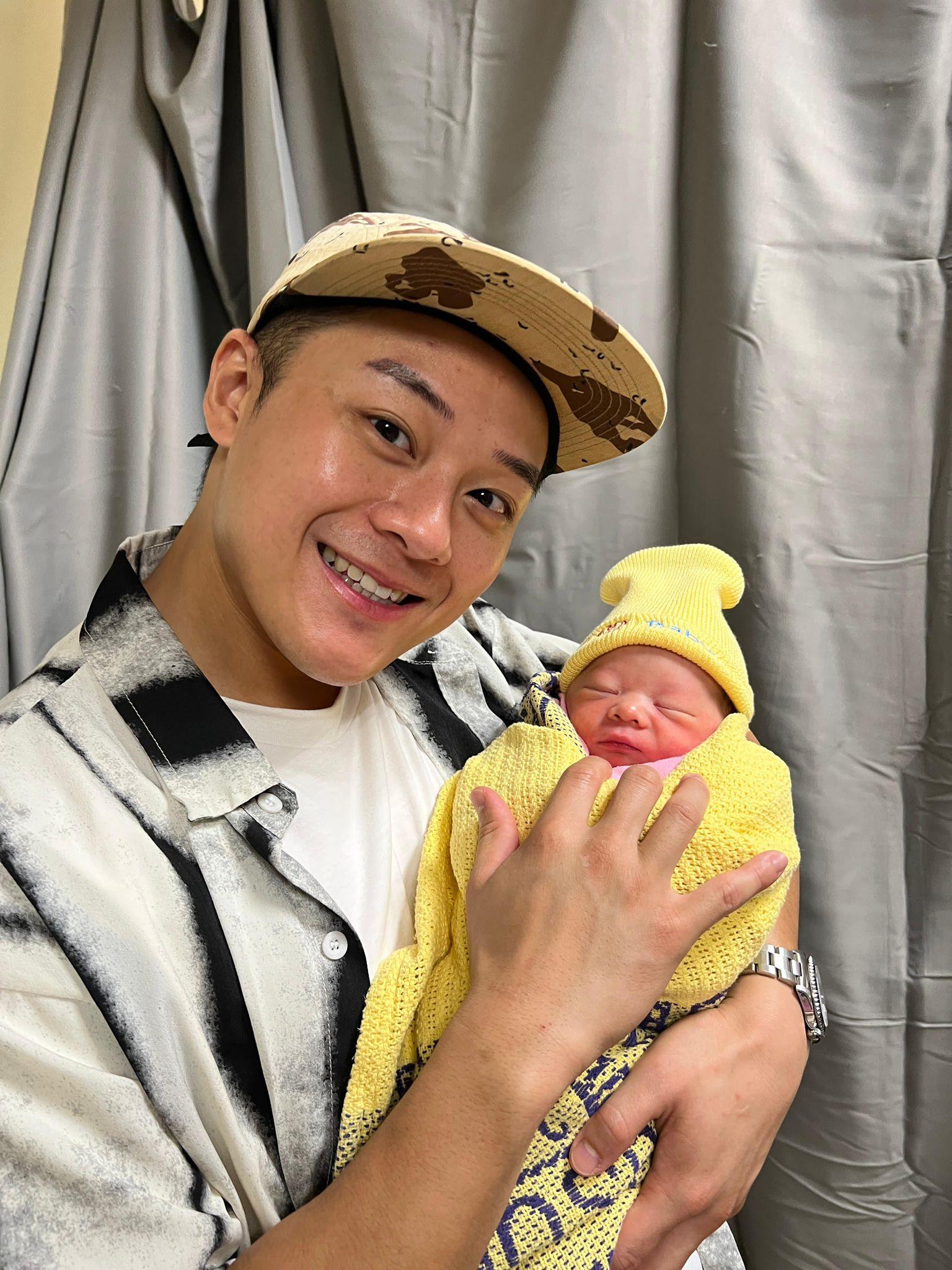 關曜儁宣布B仔出世。