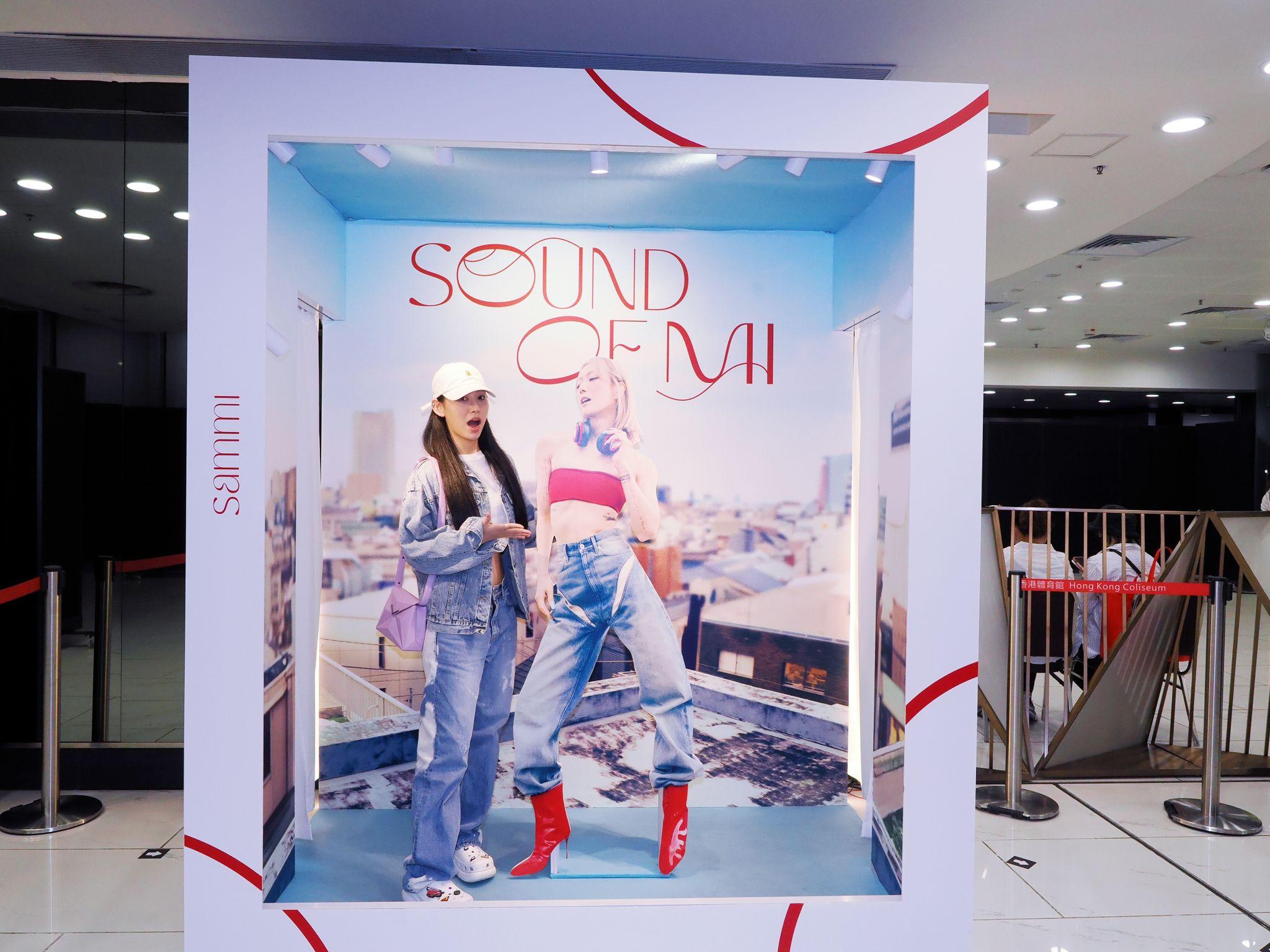 炎明熹昨晚亦有捧場。