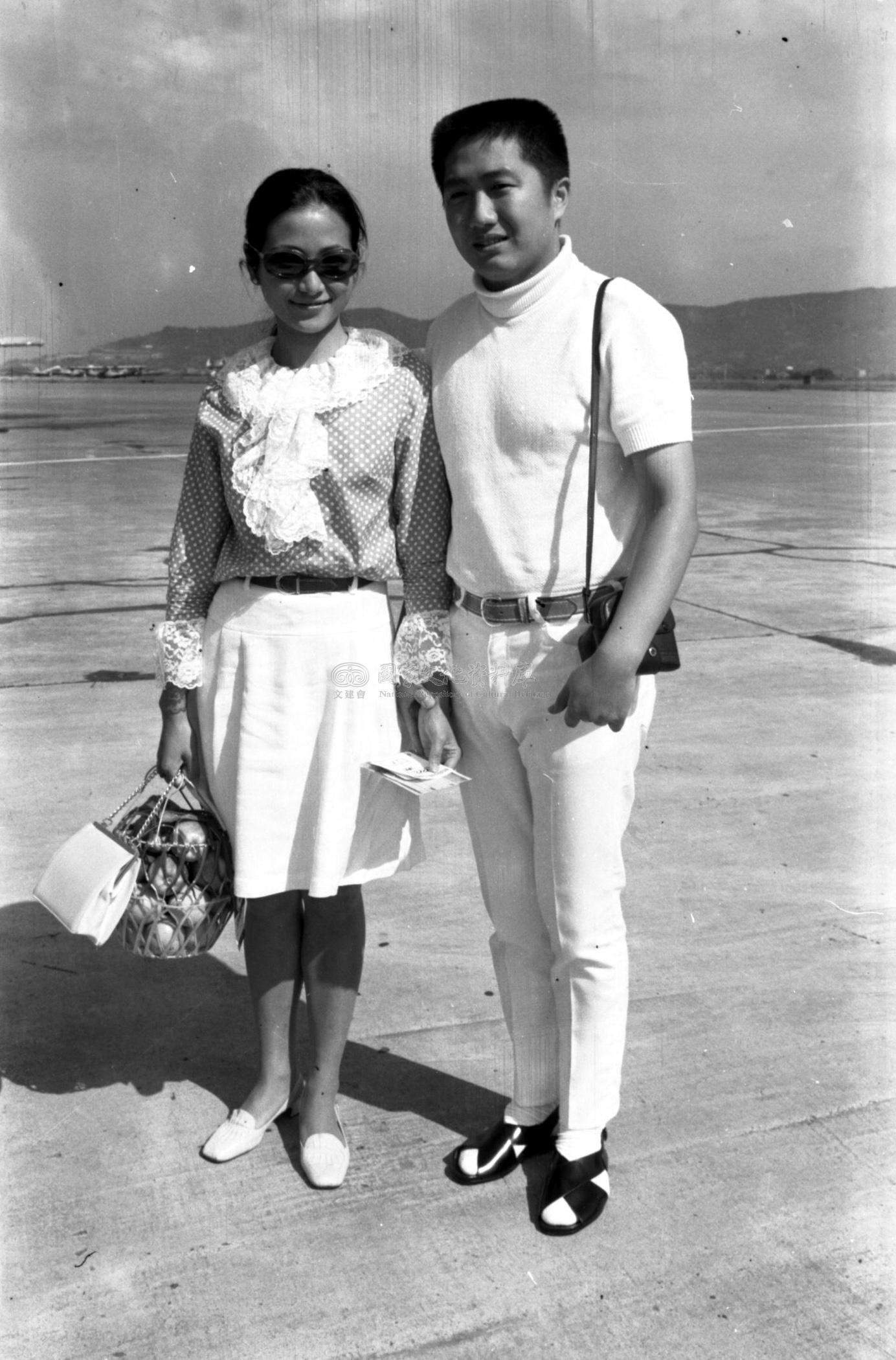 鄭佩佩在事業最高峰的時候下嫁原文通,有傳當年鄭佩佩的家人非常反對這門親事。(網上照片)