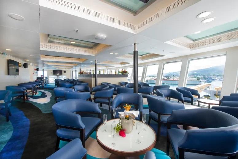 郵輪內有酒吧。(網上圖片)