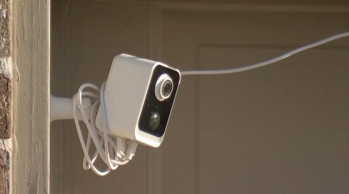 閉路電視拍到案發經過。(互聯網)