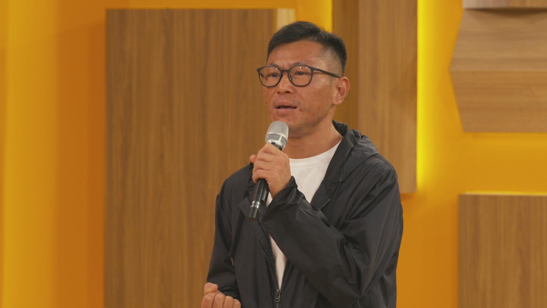 曾因腎衰竭失聲的48歲舞台劇導師馮敬斌。